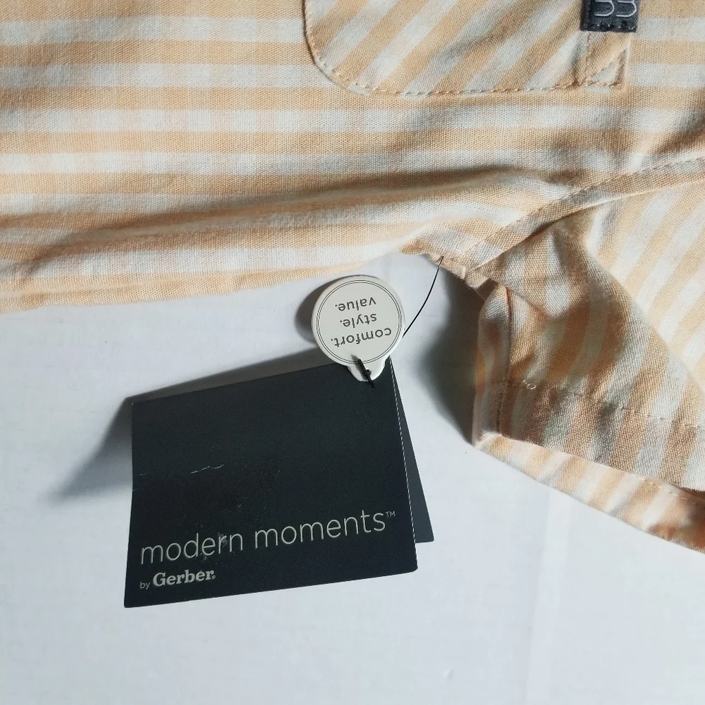 NWT GERBER MODERN MOMENTS BOY'S PEACH AND WHITE SHIRT AND SHORT SET SIZE 3T